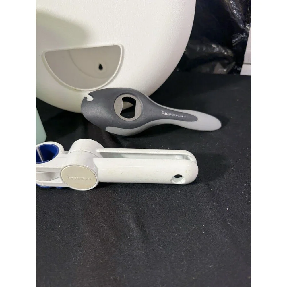 Tupperware 4 Pc Collection Garlic Press/Can Opener/juice/salad Dressing/lid Hold